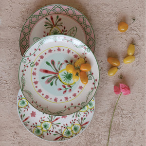 Feliz Seeker Ceramic Dinner Plates