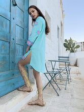 Load image into Gallery viewer, Emilia Tunic Turquoise
